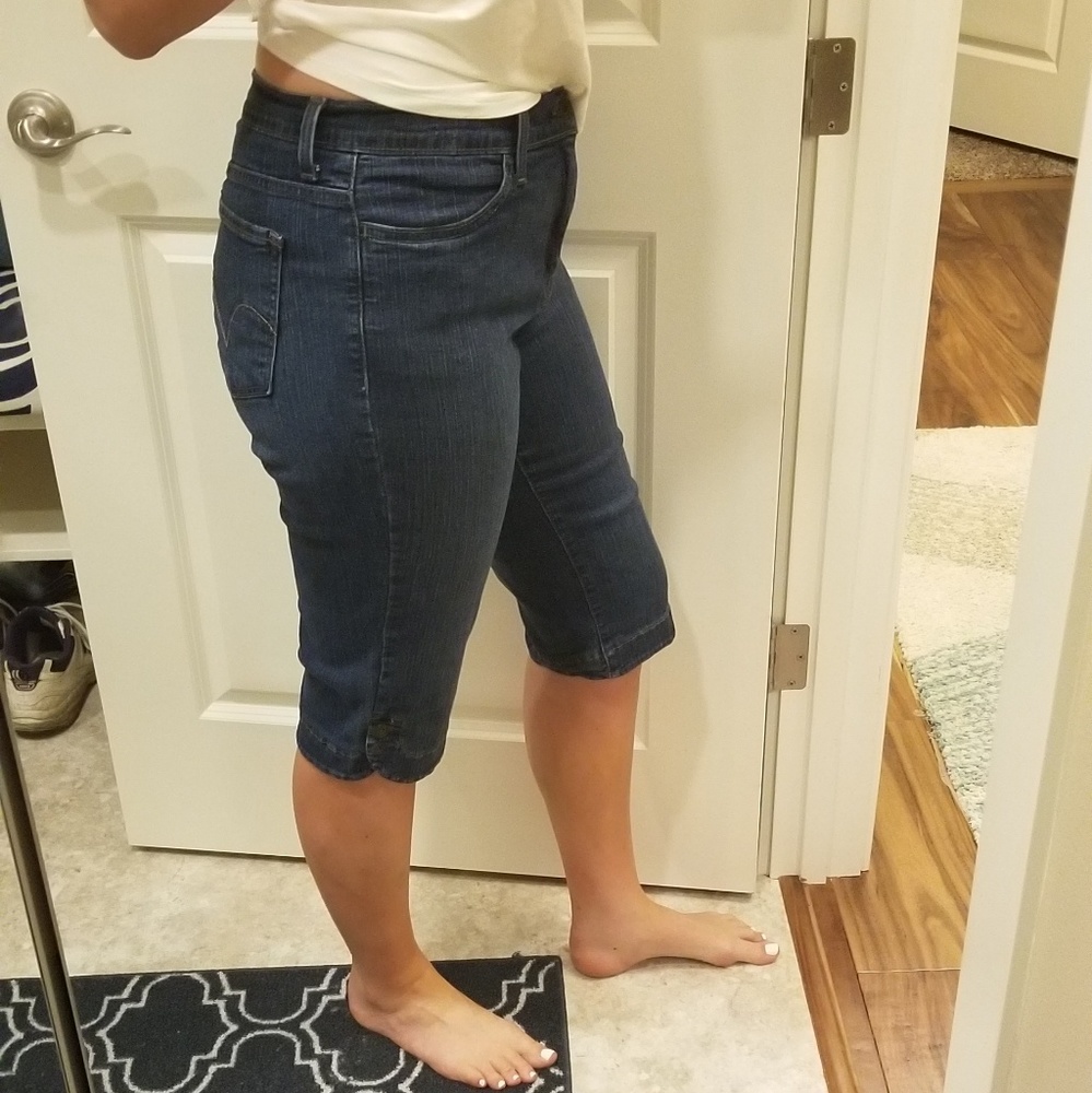 Levi's cropped denim jeans